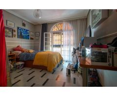 Magnífica casa en Torreblanca, en la zona de Las Torres!!!