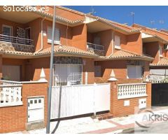 **CHALET OCUPADO, NO SE PUEDE VISITAR** EN YUNCOS