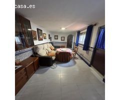 CASA DE DOS PLANTAS EN VENTA EN ALMENSILLA