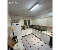 CASA DE DOS PLANTAS EN VENTA EN ALMENSILLA