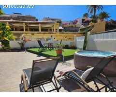 ¡Su villa de ensueño le espera! Espaciosa villa de 3 dormitorios con piscina y ubicación privada.