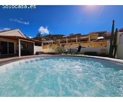 ¡Su villa de ensueño le espera! Espaciosa villa de 3 dormitorios con piscina y ubicación privada.