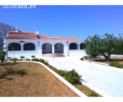 Casa-Chalet en Alquiler en Javea Alicante