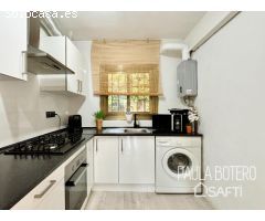 Tu Nuevo Hogar a Minutos del Mar en la Urbanización Levantina de Sitges.