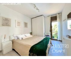 Tu Nuevo Hogar a Minutos del Mar en la Urbanización Levantina de Sitges.