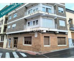 Local para oficina, comercio o vivienda en Sax