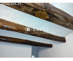 Renovada en Cálig: modernidad, luz y vistas que enamoran.