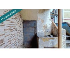 OPORTUNIDAD Casa de dos plantas a reformar Sama