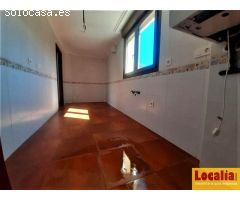 Amplio chalet adosado a estrenar. Castro Urdiales