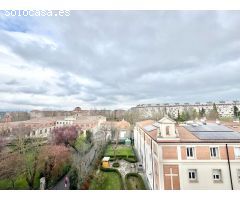 Ático en Venta en Vitoria CASCO MEDIEVAL Álava