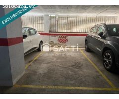 Plaza de parking en Malgrat( Manuel de Falla)