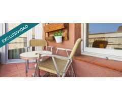 Piso con 3 habitaciones dobles exterior.