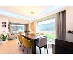 EN VENTA EXCLUSIVO CHALET PAREADO EN URB. PRIVADA DE BOADILLA DEL MONTE (MADRID)