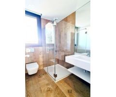 ESPECTACULAR CHALET PAREADO DE LUJO EN MAJADAHONDA (MADRID)