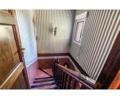 EN VENTA IMPRESIONANTE CHALET INDEPENDIENTE EN COLMENAREJO (MADRID).