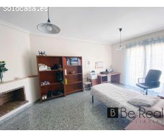 EN ALQUILER HABITACIONES PARA CHICOS ESTUDIANTES EN VILLANUEVA DE LA CAÑADA (MADRID).