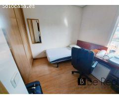 EN ALQUILER HABITACIONES PARA CHICOS ESTUDIANTES EN VILLANUEVA DE LA CAÑADA (MADRID).