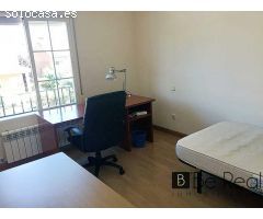 EN ALQUILER HABITACIONES PARA CHICOS ESTUDIANTES EN VILLANUEVA DE LA CAÑADA (MADRID).
