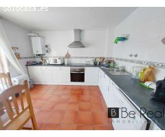EN ALQUILER HABITACIONES PARA CHICOS ESTUDIANTES EN VILLANUEVA DE LA CAÑADA (MADRID).