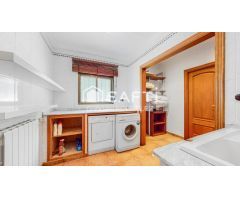 Villa compuesta por DOS CASAS independientes!!! ¿Te falta espacio?, ¿Buscas una propiedad con entorn