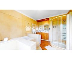 Villa compuesta por DOS CASAS independientes!!! ¿Te falta espacio?, ¿Buscas una propiedad con entorn