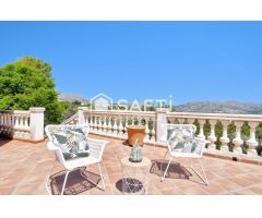 Villa compuesta por DOS CASAS independientes!!! ¿Te falta espacio?, ¿Buscas una propiedad con entorn