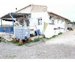 Casa de campo a la venta en Yecla - 2 dormitorios - Sin comisión