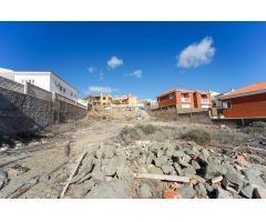 Terreno único en Arguineguín – 695 m² con gran potencial y vistas increíbles al mar