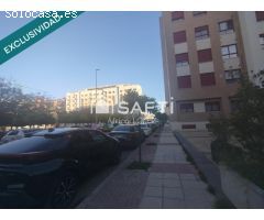 GARAJE EN EXCLUSIVA  SANTIAGO Y ZARAICHE.