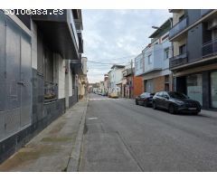 ¡Descubre esta casa de 3 plantas en el centro de Rosselló!
