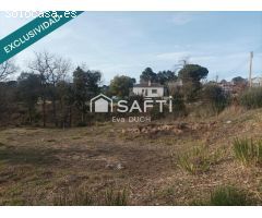 Terreno amplio y soleado en Las Comas