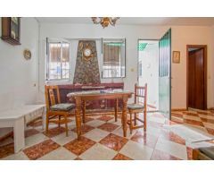 Gran casa de pueblo en Aznalcázr!!!