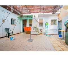 Gran casa de pueblo en Aznalcázr!!!