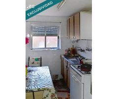 ¡Oportunidad! Casa rural con patio, almacén y garaje