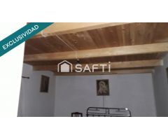¡Oportunidad! Casa rural con patio, almacén y garaje
