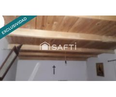 ¡Oportunidad! Casa rural con patio, almacén y garaje