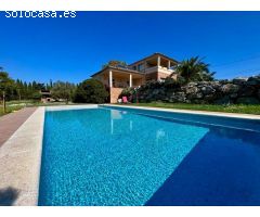 Casa unifamiliar con gran terreno muy cerca de Figueres