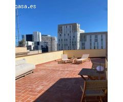 Ático Luminoso con Gran Terraza y Vistas en Ciutat Vella