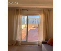 Ático Luminoso con Gran Terraza y Vistas en Ciutat Vella