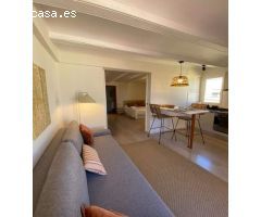 Ático Luminoso con Gran Terraza y Vistas en Ciutat Vella