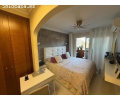 Exclusivo Chalet Adosado con Espectaculares Vistas al Mar en Los Cristianos