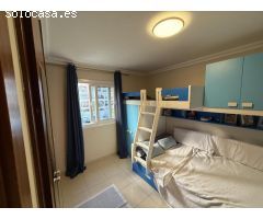 Exclusivo Chalet Adosado con Espectaculares Vistas al Mar en Los Cristianos