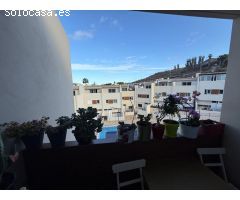 Exclusivo Chalet Adosado con Espectaculares Vistas al Mar en Los Cristianos