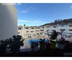 Exclusivo Chalet Adosado con Espectaculares Vistas al Mar en Los Cristianos