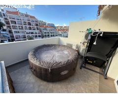 Exclusivo Chalet Adosado con Espectaculares Vistas al Mar en Los Cristianos