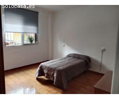 Gran vivienda en alquiler en Carretera de Carmona!!!