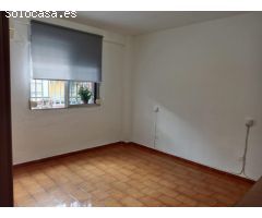 Gran vivienda en alquiler en Carretera de Carmona!!!