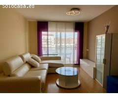 Piso seminuevo en venta en Sagrada Familia con  3 hab. parking incluido, ascensor y balcon