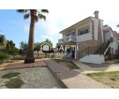 CASA 2 VIVIENDAS PISCINA LLORET DE MAR.