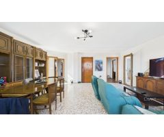 En venta: Excepcional piso para reformar - Quartier Foners, Palma.
